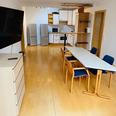 Sleep24 - Monteur In 民宿